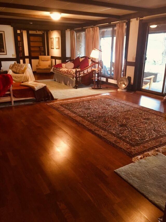 Oceanfront Suite Gibsons Esterno foto